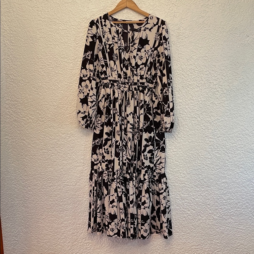 RusttyDustty Patterned Black & White Long Sleeve Resortwear Office Maxi Dress